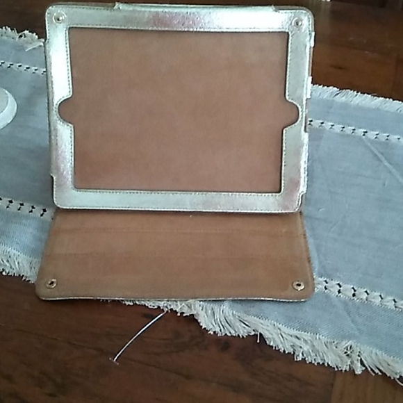 Tory burch tablet case - Picture 2 of 4